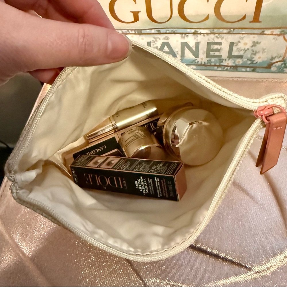 Lancôme Skincare and Makeup Set - Picture 2 of 7